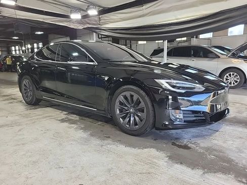 Used 2019 Tesla Model S Long Range image 2