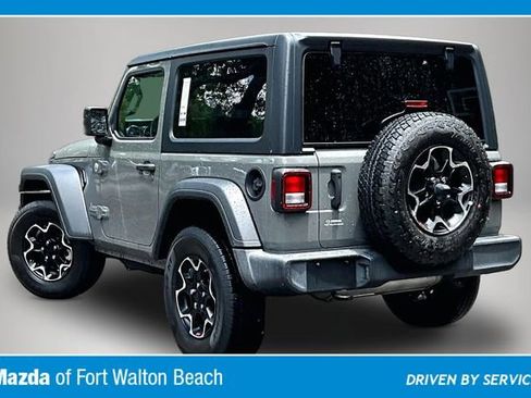 Used 2021 Jeep Wrangler Sport AWD/4WD image 4