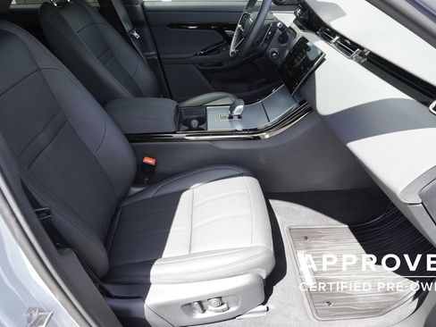 Used 2025 Land Rover Range Rover Evoque S AWD/4WD image 23