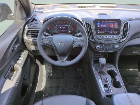 Used 2023 Chevrolet Equinox RS w/ RS Leather Package image 14