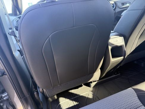 New 2025 Chevrolet Trax LT w/ Driver Confidence Package image 31