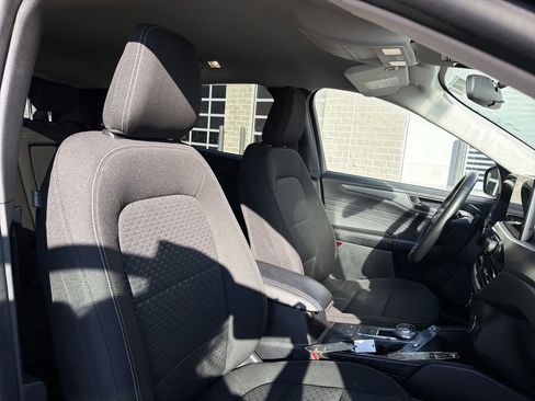 Used 2023 Ford Escape Active w/ Cold Weather Package FWD image 19