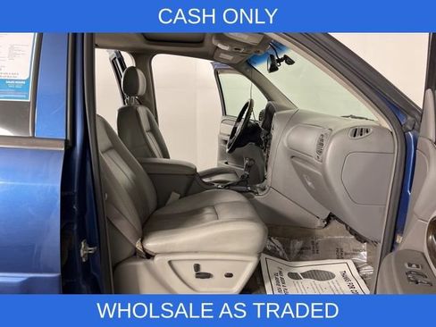 Used 2006 Buick Rainier CXL AWD/4WD image 30