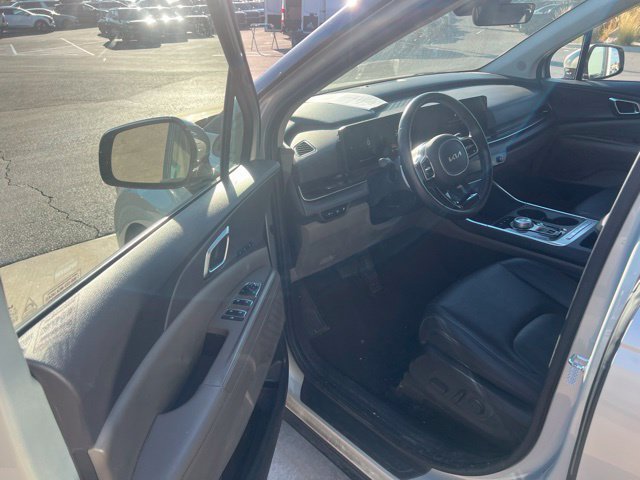 Used 2026 Kia Carnival EX FWD image 14