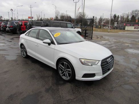 Used 2020 Audi A3 2.0T Premium image 3