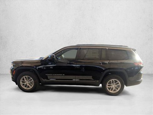 New 2025 Jeep Grand Cherokee L Laredo w/ Luxury Tech Group I image 5