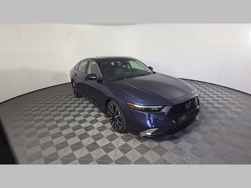 Used 2023 Honda Accord Touring image 50