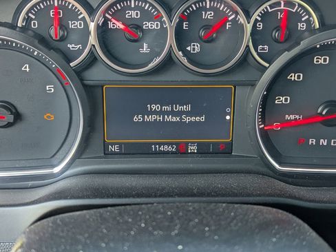 Used 2022 Chevrolet Silverado 2500 LT w/ Convenience Package AWD/4WD image 26