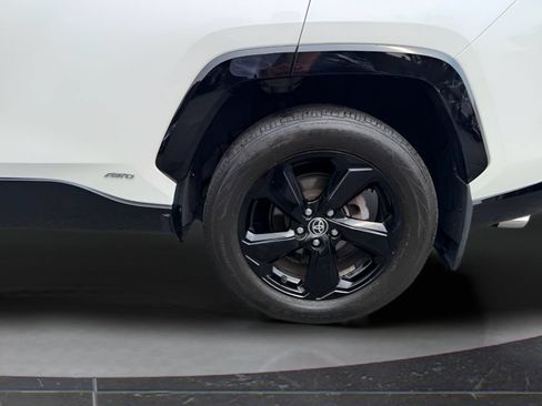 Used 2021 Toyota RAV4 XSE AWD/4WD image 13