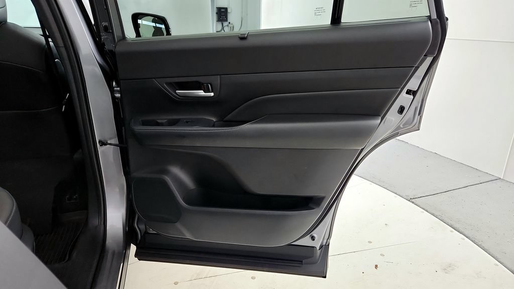 Certified 2025 Toyota Grand Highlander AWD Hybrid image 24