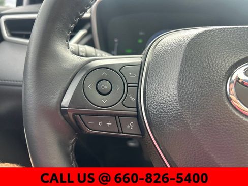 Used 2025 Toyota Corolla Cross AWD Hybrid w/ Convenience Package image 16
