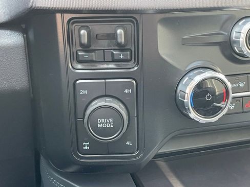 Used 2026 Ford F350 Platinum w/ FX4 Off-Road Package image 45