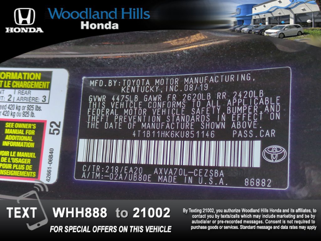 Used 2019 Toyota Camry SE w/ Carpet Mat Package FWD image 26