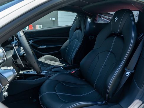 Used 2022 Ferrari F8 Tributo RWD image 34