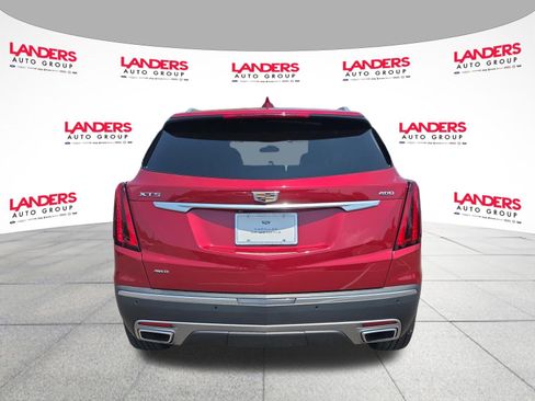 Used 2020 Cadillac XT5 Premium Luxury w/ LPO, Floor Liner Package AWD/4WD image 4