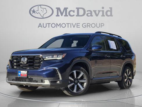 Certified 2025 Honda Pilot Touring image 1