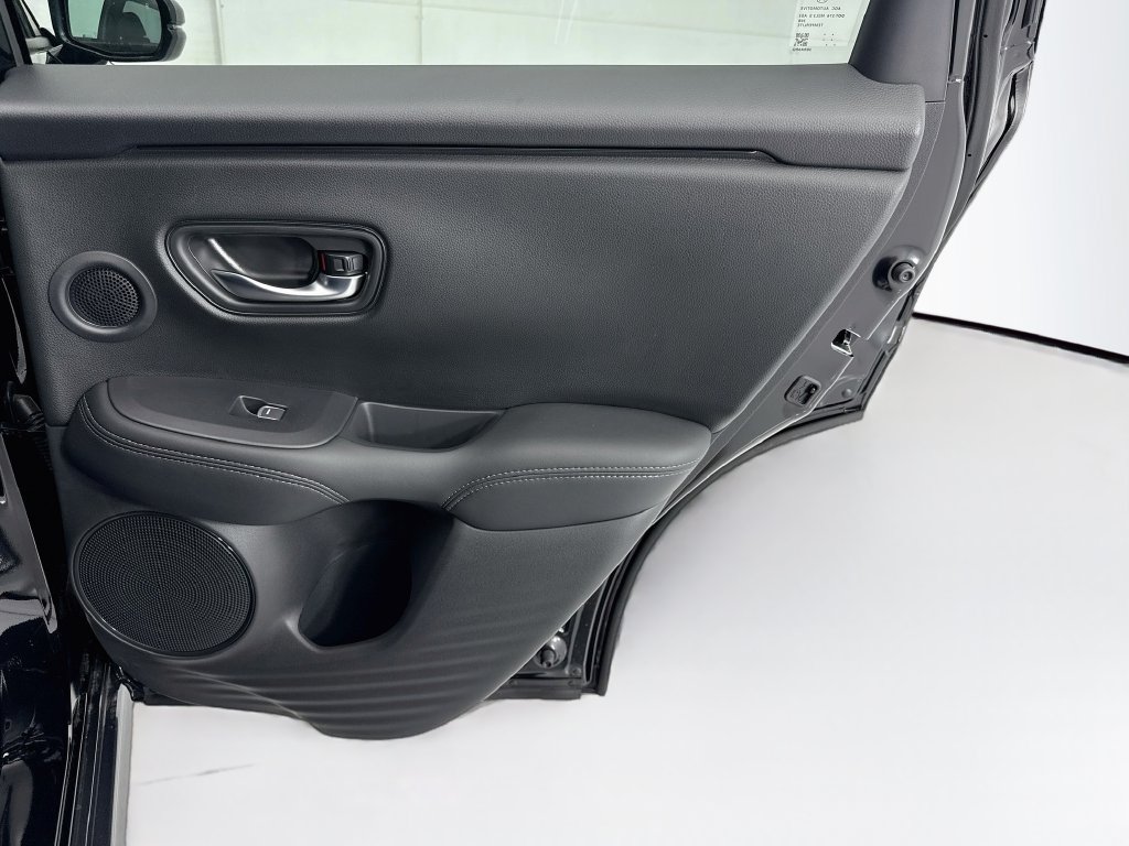 Used 2026 Acura ADX FWD image 25