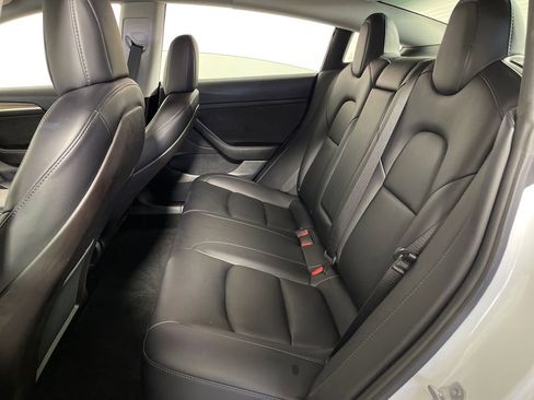 Used 2021 Tesla Model 3 Standard Range Plus RWD image 13