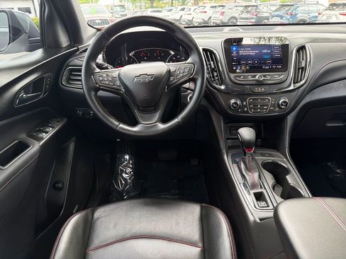 Used 2023 Chevrolet Equinox RS w/ RS Leather Package FWD image 2