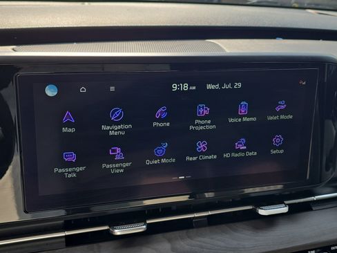 Certified 2024 Kia Carnival EX FWD image 23
