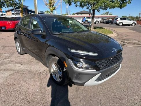 Used 2022 Hyundai Kona SE w/ Cargo Package AWD/4WD image 7