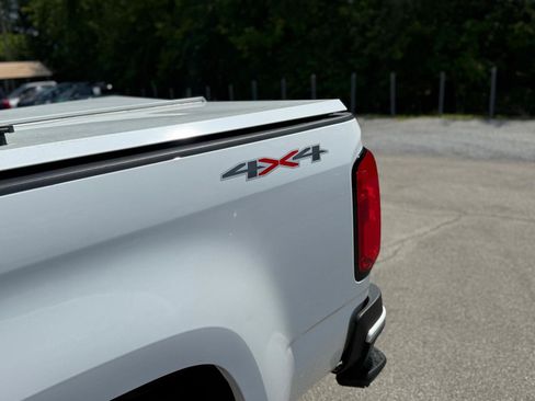 Used 2022 Chevrolet Colorado LT w/ Fleet Safety Package AWD/4WD image 37