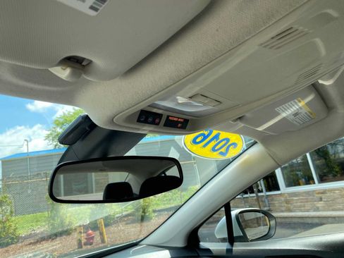 Used 2016 Chevrolet Cruze LS FWD image 23