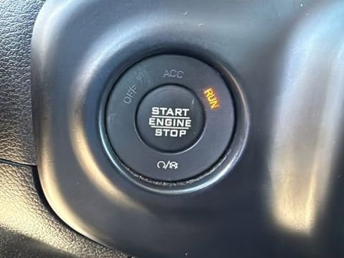 Used 2021 Jeep Gladiator Mojave image 17