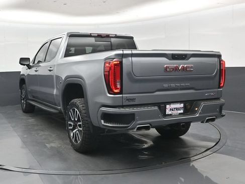 Used 2024 GMC Sierra 1500 AT4 w/ Technology Package AWD/4WD image 3