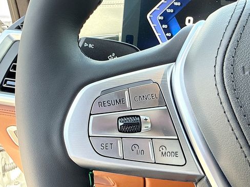 New 2026 BMW ALPINA XB7 AWD/4WD image 40