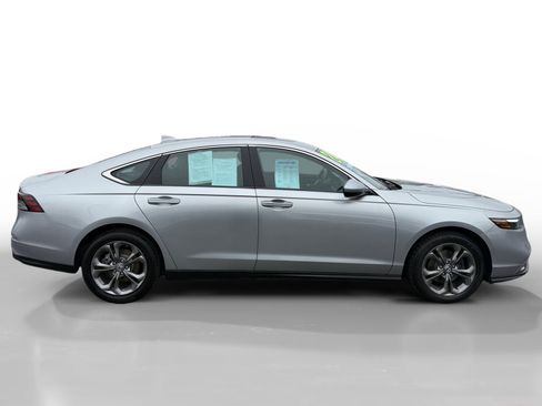 Used 2024 Honda Accord EX image 6