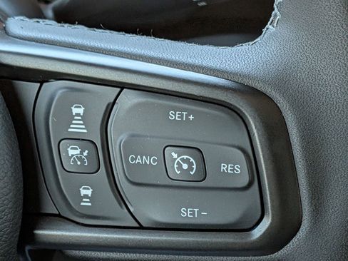 New 2026 Jeep Gladiator Sport image 21