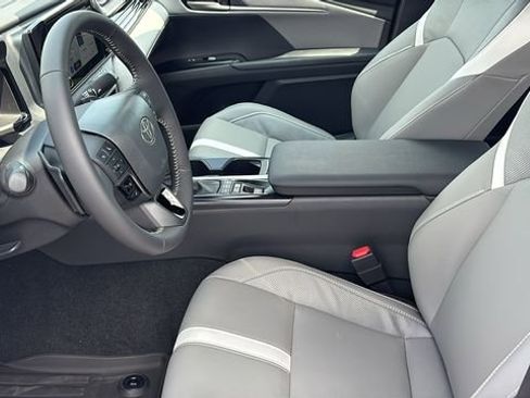 New 2026 Toyota Camry SE w/ Convenience Package FWD image 27