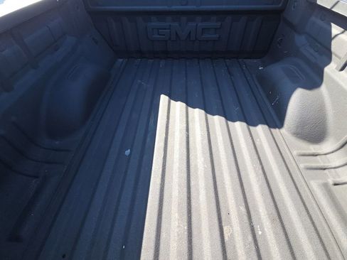 Used 2018 GMC Canyon SLT w/ Trailering Package AWD/4WD image 13