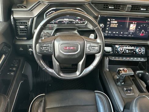 Used 2023 GMC Sierra 1500 AT4X image 15