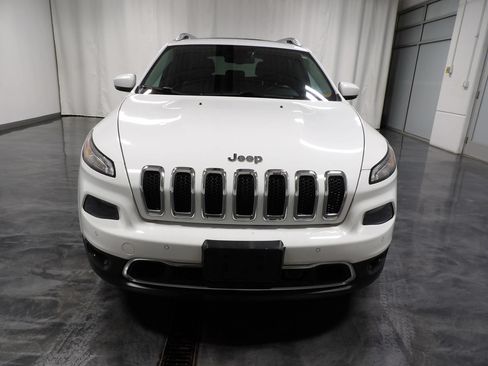Used 2014 Jeep Cherokee Limited w/ Technology Group AWD/4WD image 2