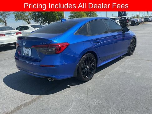 Used 2023 Honda Civic Sport image 5