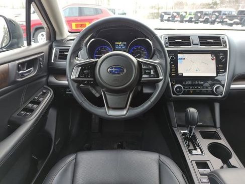 Used 2019 Subaru Outback 2.5i Limited image 18