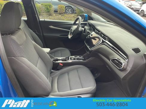 Used 2023 Chevrolet Bolt EUV LT image 51