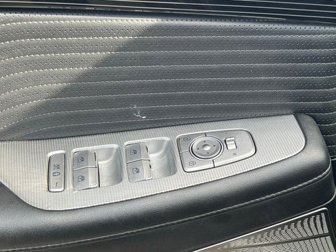 Used 2024 Hyundai Palisade Calligraphy image 30