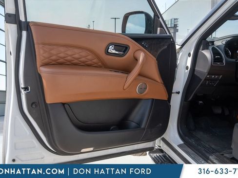 Used 2023 INFINITI QX80 Sensory w/ Cargo Package AWD/4WD image 18
