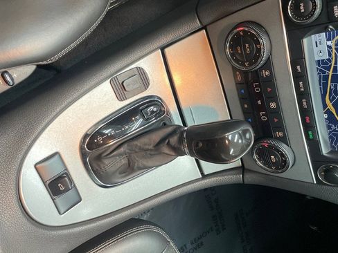 Used 2005 Mercedes-Benz CLK 55 AMG Cabriolet image 35