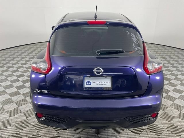 Used 2015 Nissan Juke S FWD image 7