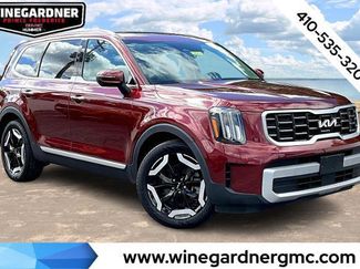Used 2023 Kia Telluride S w/ S Sunroof Package image 1