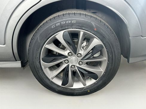 Used 2023 Buick Encore GX Select w/ Sport Touring Package image 11