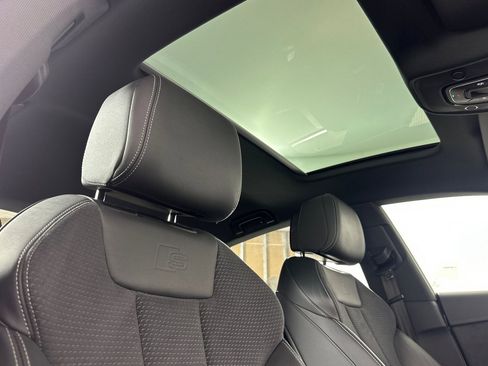 Used 2022 Audi A5 2.0T Prestige w/ S Line Interior Package image 15