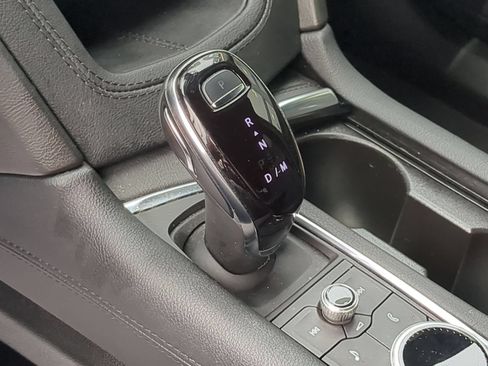 Used 2024 Cadillac XT6 Luxury AWD/4WD image 14