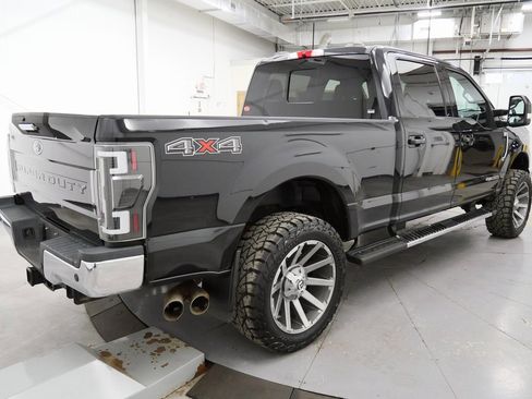Used 2020 Ford F350 Lariat image 7
