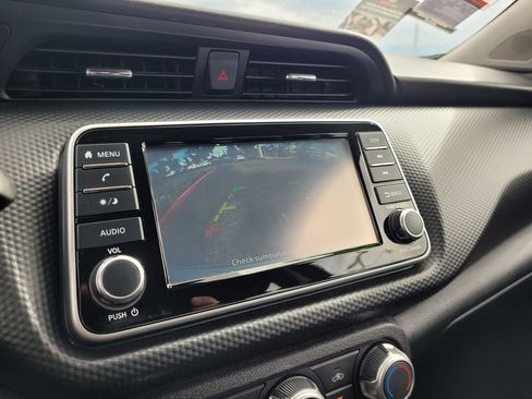 Used 2023 Nissan Kicks S image 13