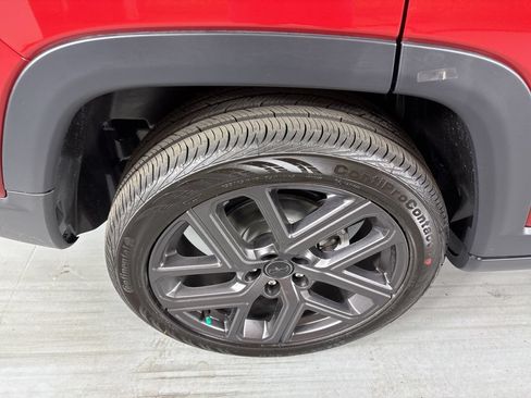 New 2026 Jeep Compass Latitude AWD/4WD image 10